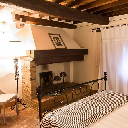 Borgo Solamore Hotel *