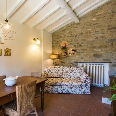 Borgo Solamore فندق